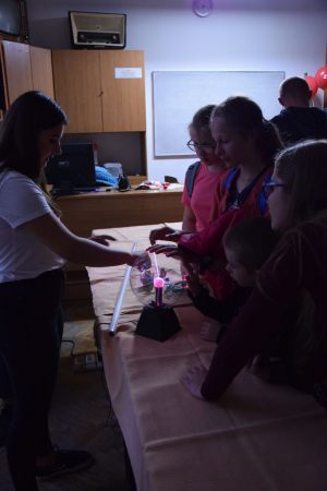 MNN 2018_087